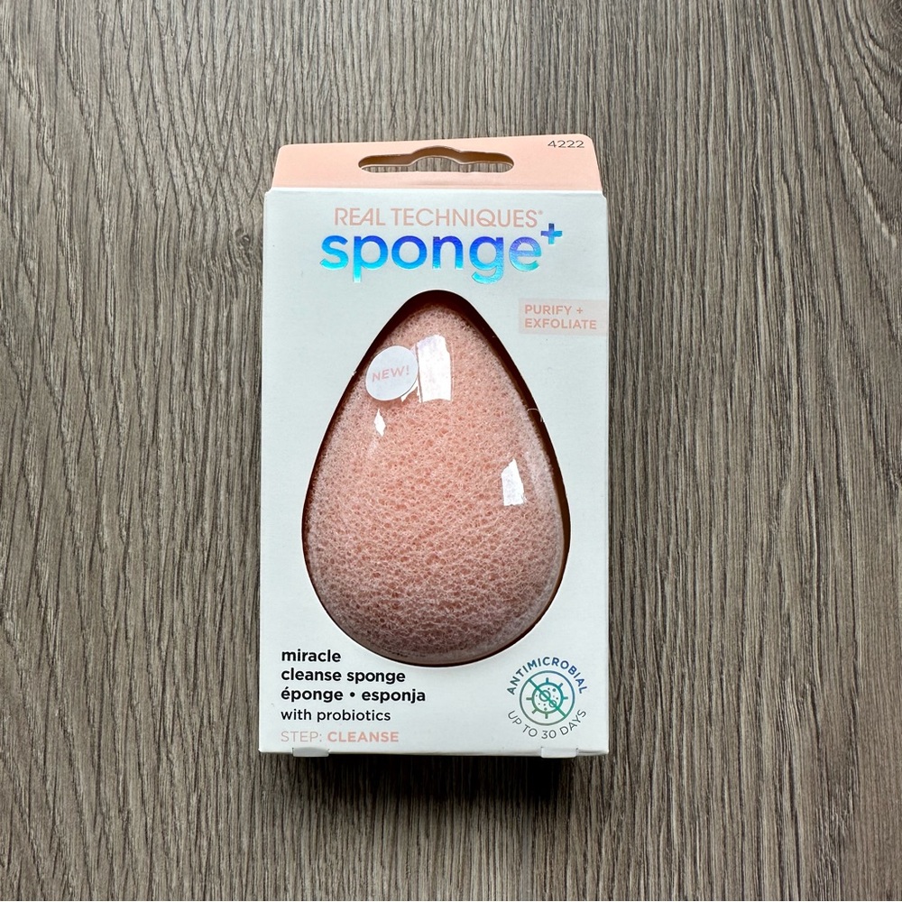 🧖🏻‍♀️ 4/$25 🆕 Real Techniques Pink Miracle Facial Cleansing Sponge
